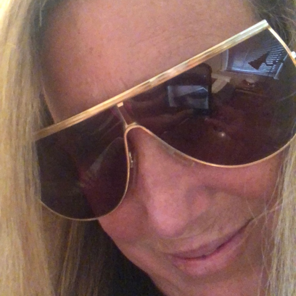 😎VINTAGE 70’s SHADES😎